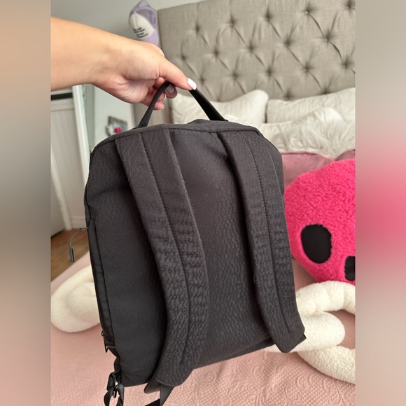 Lululemon backpack - Picture 6 of 9